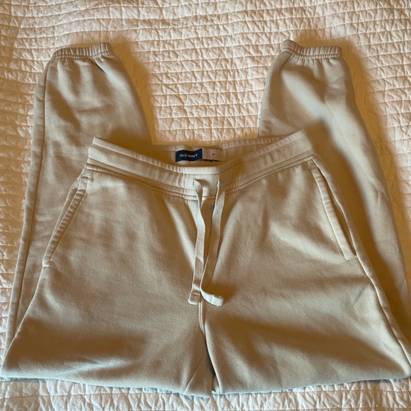 Old Navy Cream Sweatpants size Small - Picture 3 of 5